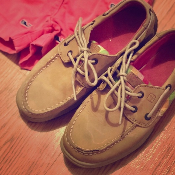 Sperry Other - Used but in great condition girls Sperrys